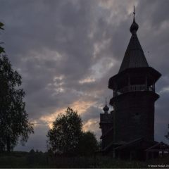 f378370440
